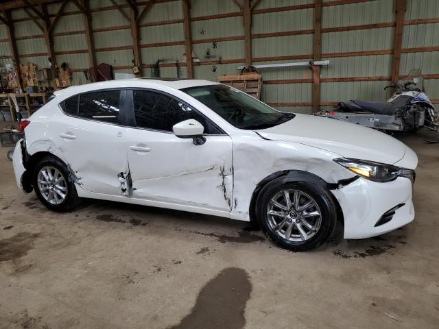  MAZDA 3 2017 White