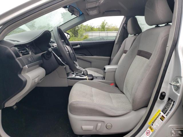  TOYOTA CAMRY 2013 Серебристый