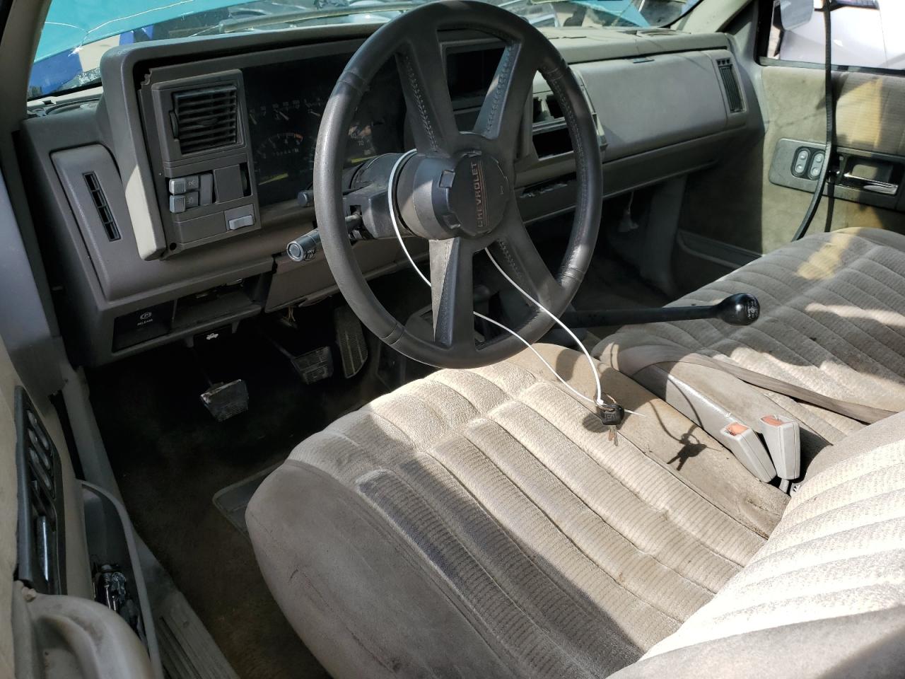 1994 Chevrolet Gmt-400 K1500 VIN: 1GCEK14K4RZ219859 Lot: 56698245