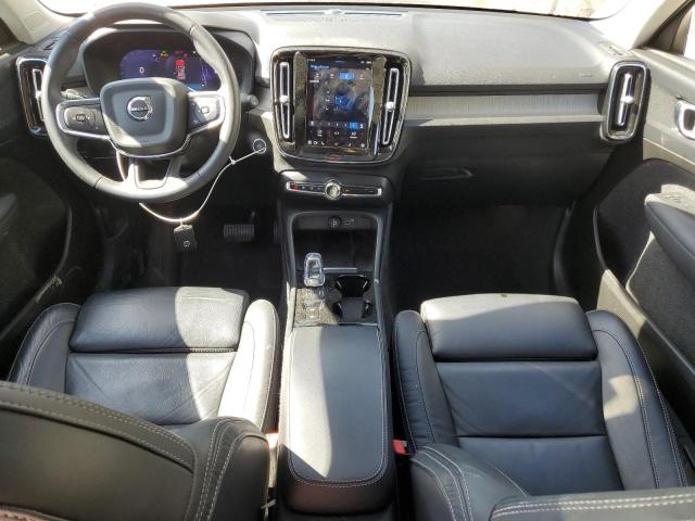  VOLVO XC40 PLUS 2023 Czarny
