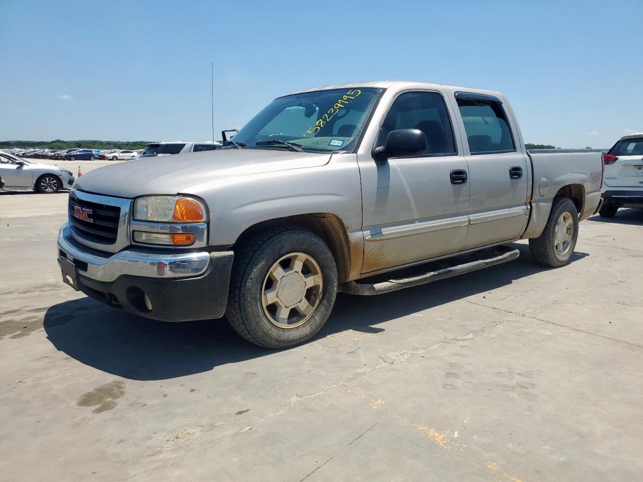 2006 Gmc New Sierra C1500 for Sale in Grand Prairie, TX - Side
