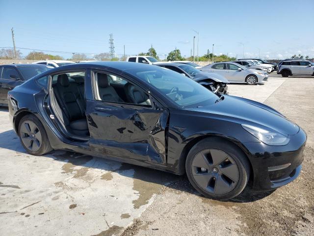  TESLA MODEL 3 2023 Czarny