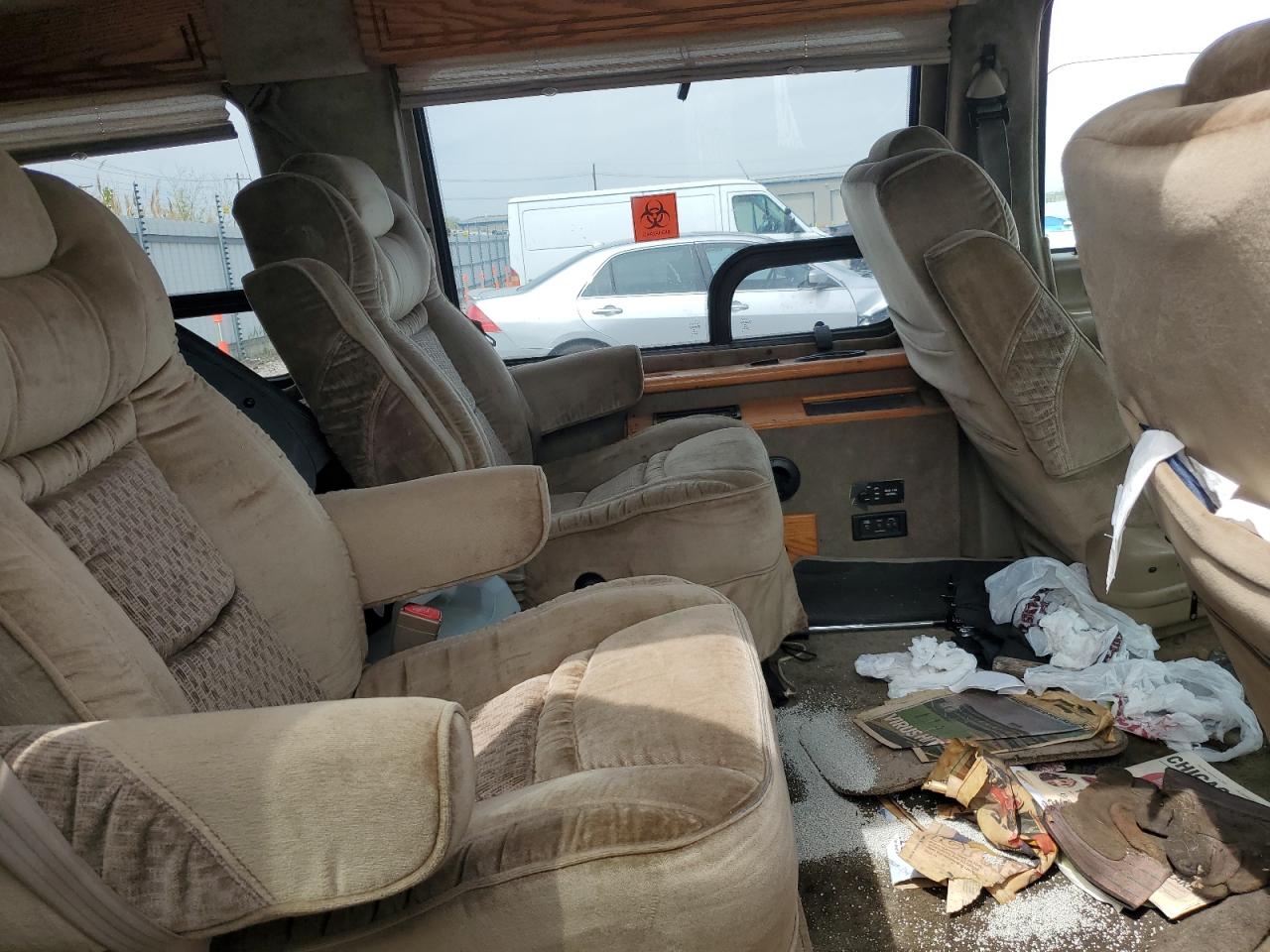 2001 Ford Econoline E150 Van VIN: 1FDRE14W41HB03000 Lot: 54981095