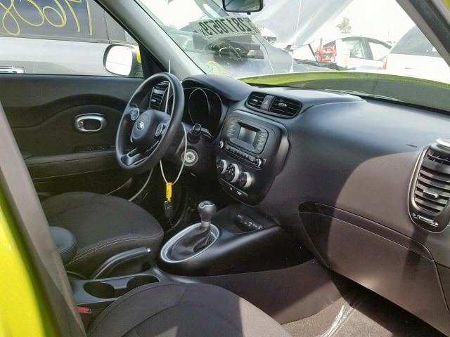  KIA SOUL 2016 Зеленый