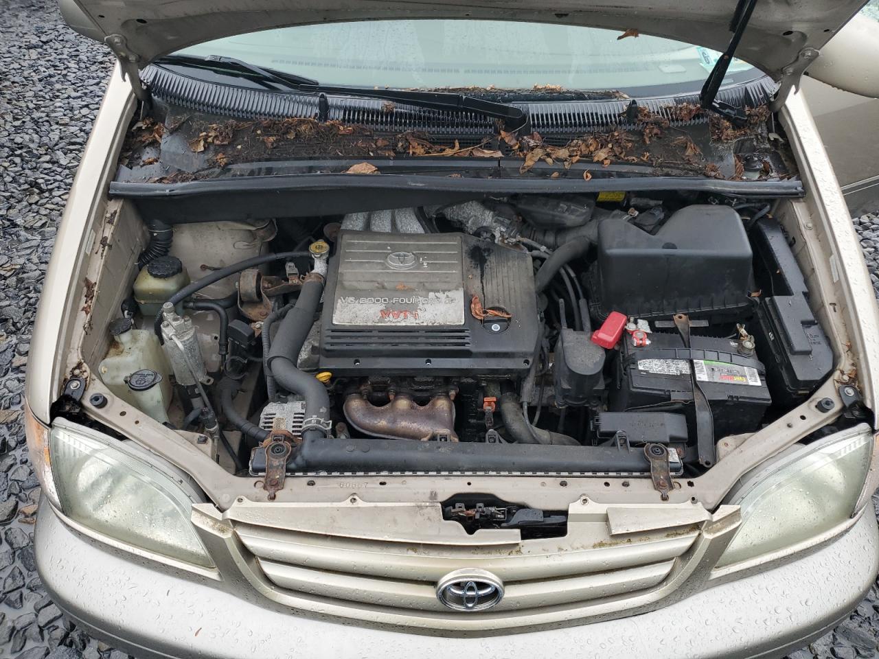 2004 Toyota Sienna Le VIN: 4T3ZF13C02U480380 Lot: 57282185