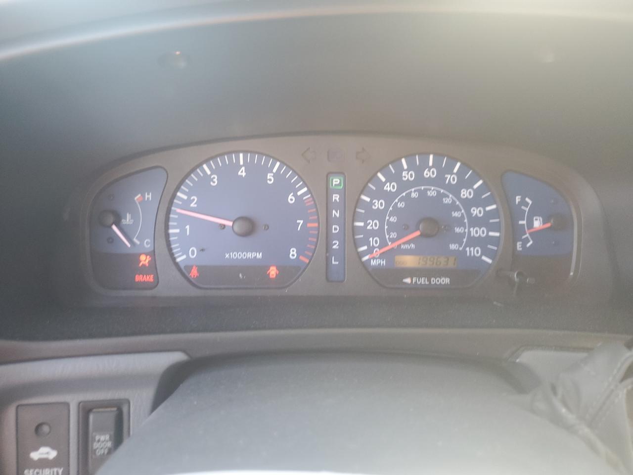 2002 Toyota Sienna Le VIN: 4T3ZF13C32U468210 Lot: 55858245