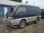 1992 Mitsubishi Delica en Venta en East Granby, CT - Minor Dent/Scratches