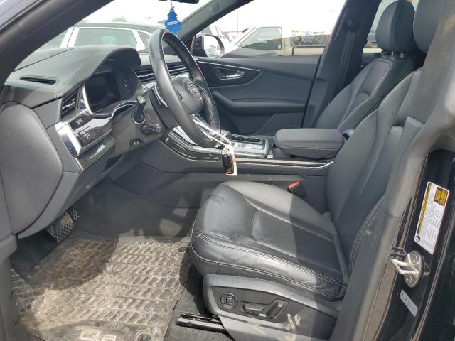 AUDI Q8 2021 Чорний