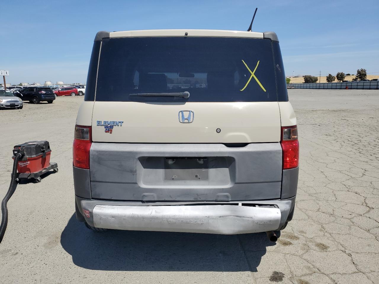 2005 Honda Element Lx VIN: 5J6YH18305L000354 Lot: 55852545