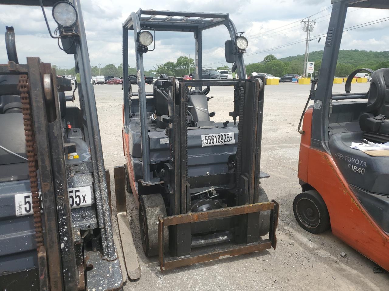 2014 Toyota Forklift zu verkaufen in Lebanon, TN - Normal Wear