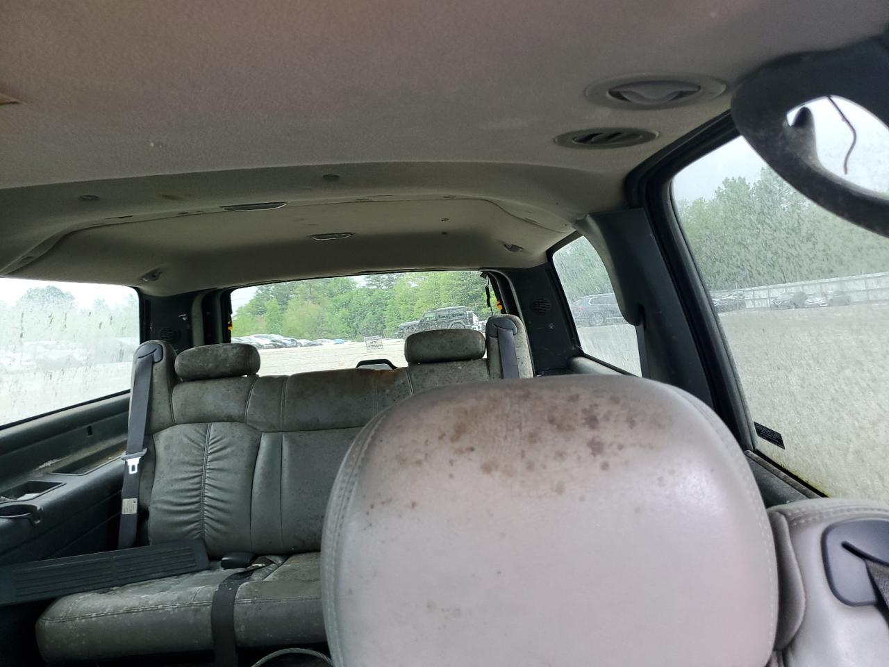 2002 Chevrolet Suburban K2500 VIN: 3GNGK26G12G292448 Lot: 57286005