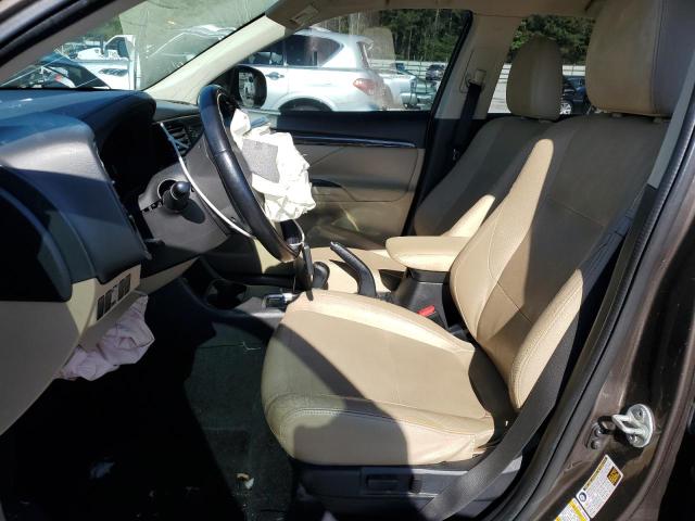  MITSUBISHI OUTLANDER 2016 Brown