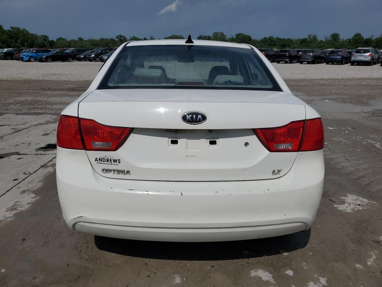 2009 Kia Optima Lx VIN: KNAGE228495286821 Lot: 56979435