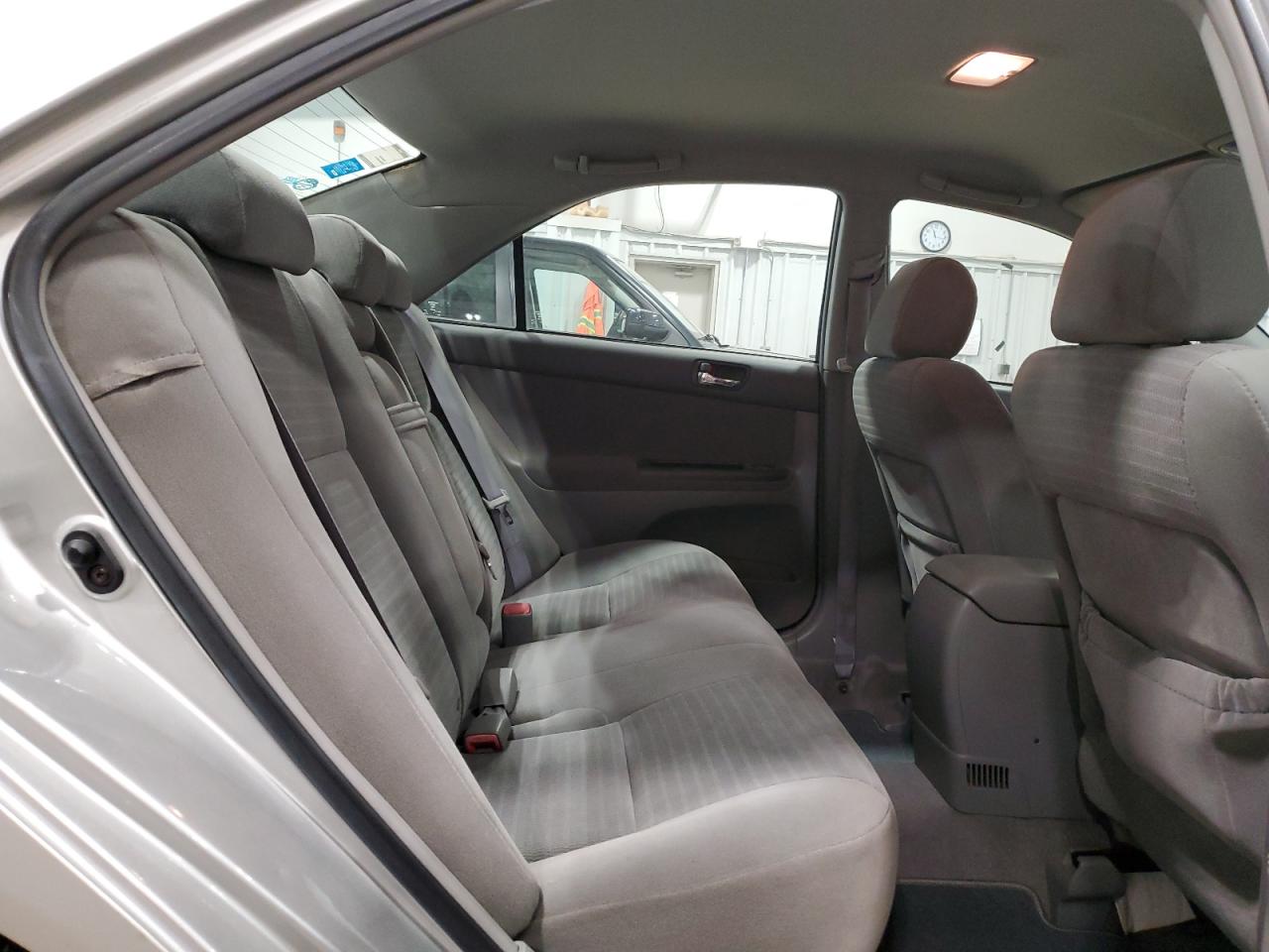 2005 Toyota Camry Le VIN: 4T1BE32K75U393081 Lot: 55646885