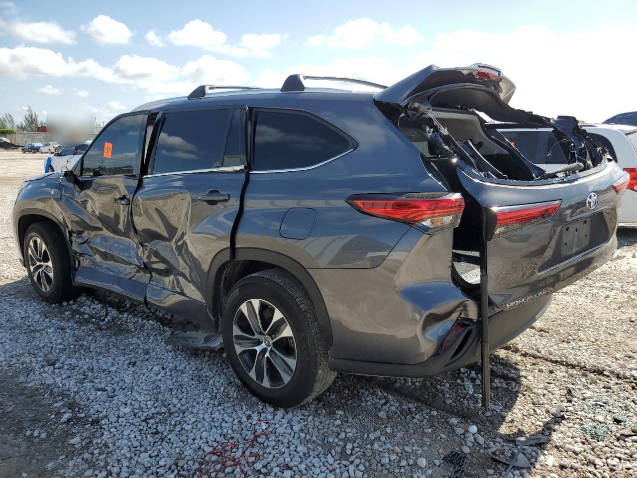 5TDGZRAH7MS060292 TOYOTA HIGHLANDER 2021