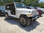 2001 Jeep Wrangler / Tj Sahara for Sale in Midway, FL - Minor Dent/Scratches