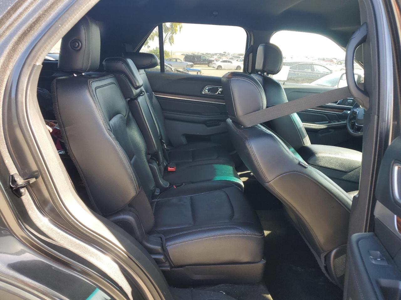 2016 Ford Explorer Limited VIN: 1FM5K8F83GGA37777 Lot: 56915855