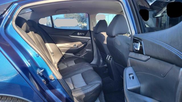 Sedans NISSAN MAXIMA 2017 Blue