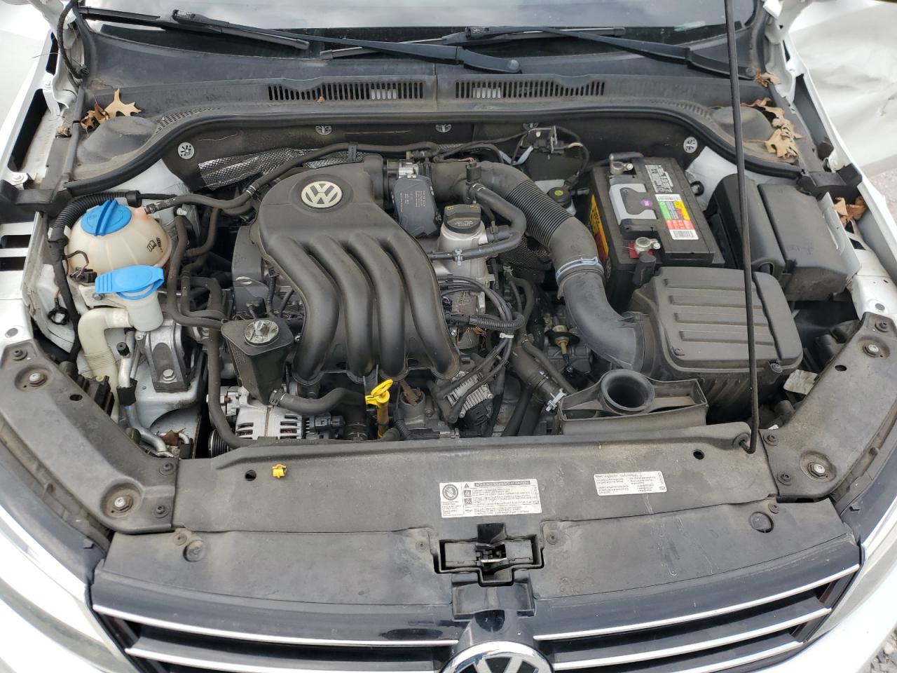 2015 Volkswagen Jetta Base VIN: 3VW2K7AJ0FM400517 Lot: 58368185