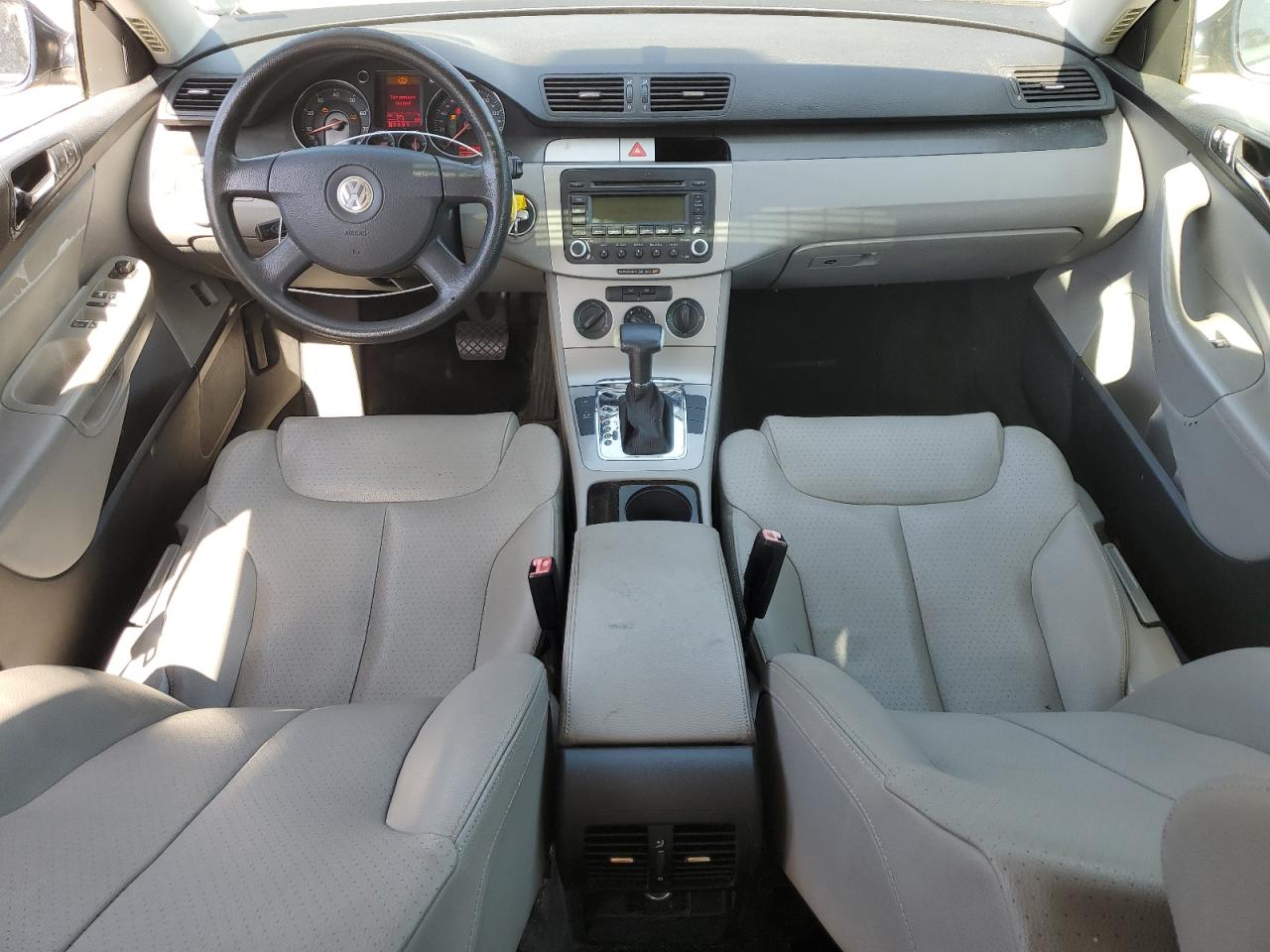 2007 Volkswagen Passat 2.0T Wagon Value VIN: WVWLK73C17E002195 Lot: 56026445