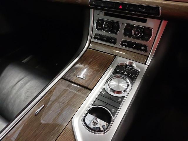 2013 JAGUAR XF PREMIUM