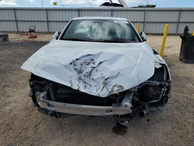 Седаны AUDI A4 2017 Белый