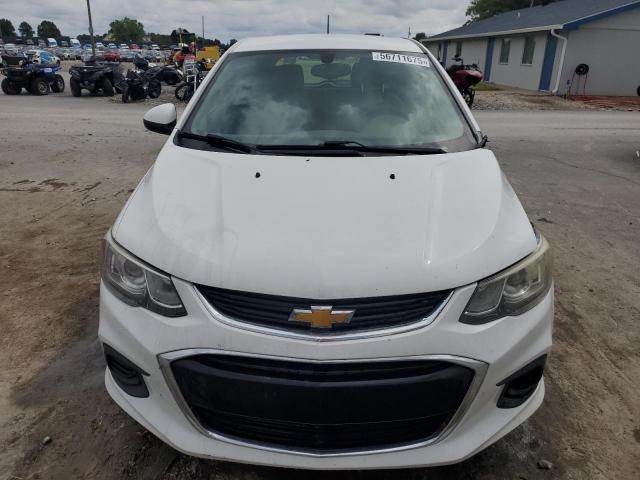 Хэтчбеки CHEVROLET SONIC 2017 Белый