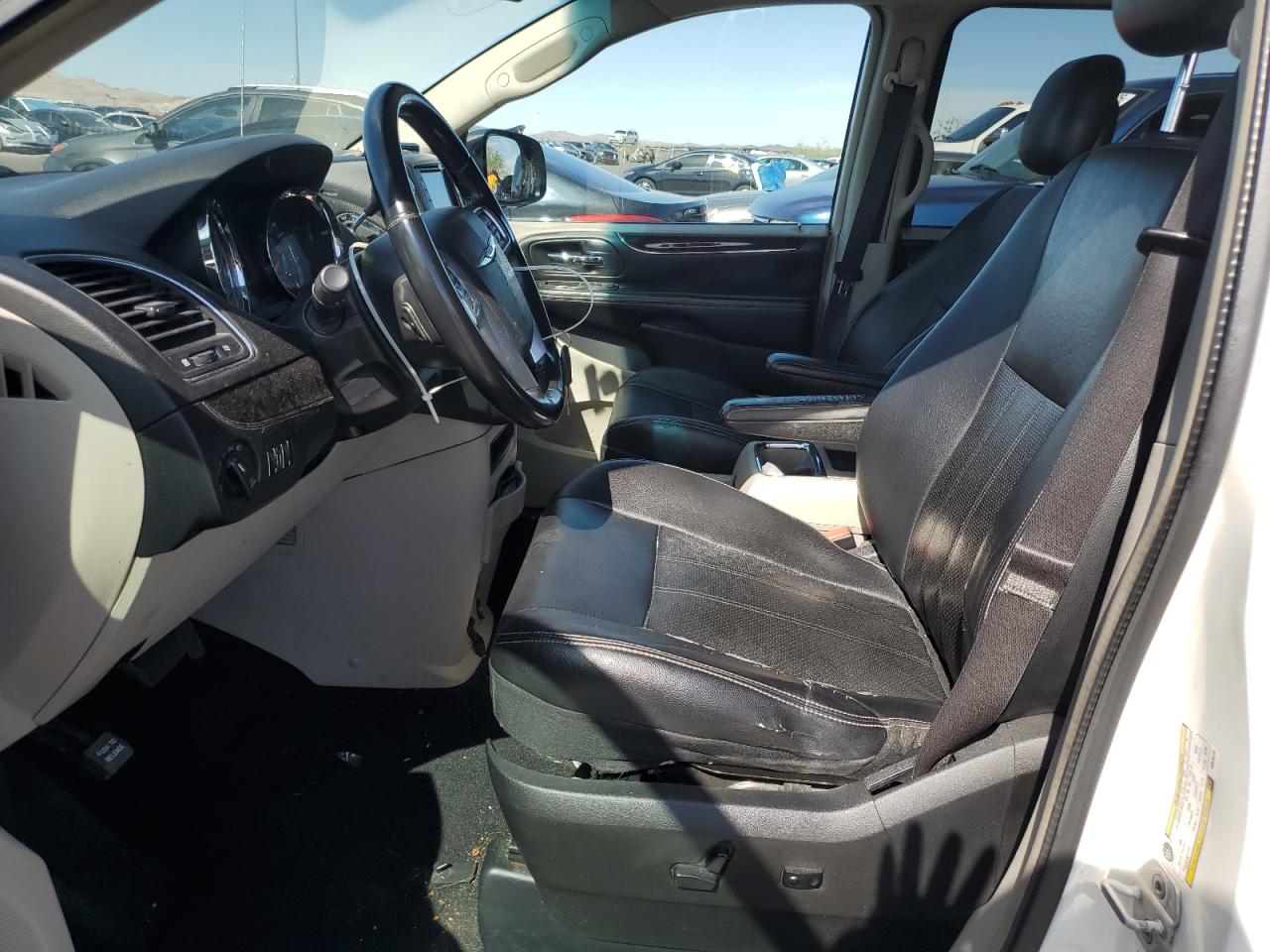 2012 Chrysler Town & Country Touring