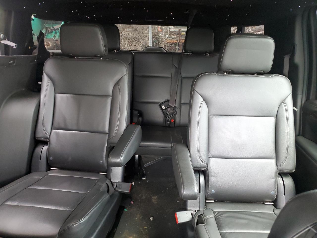 2021 Chevrolet Suburban K1500 Z71 VIN: 1GNSKDKD3MR358924 Lot: 56044415
