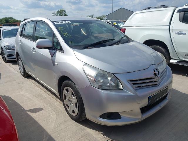 2009 TOYOTA VERSO T2 V