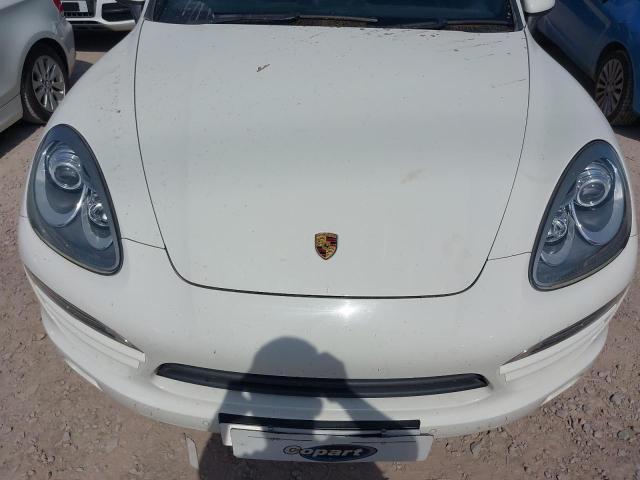 2011 PORSCHE CAYENNE V6
