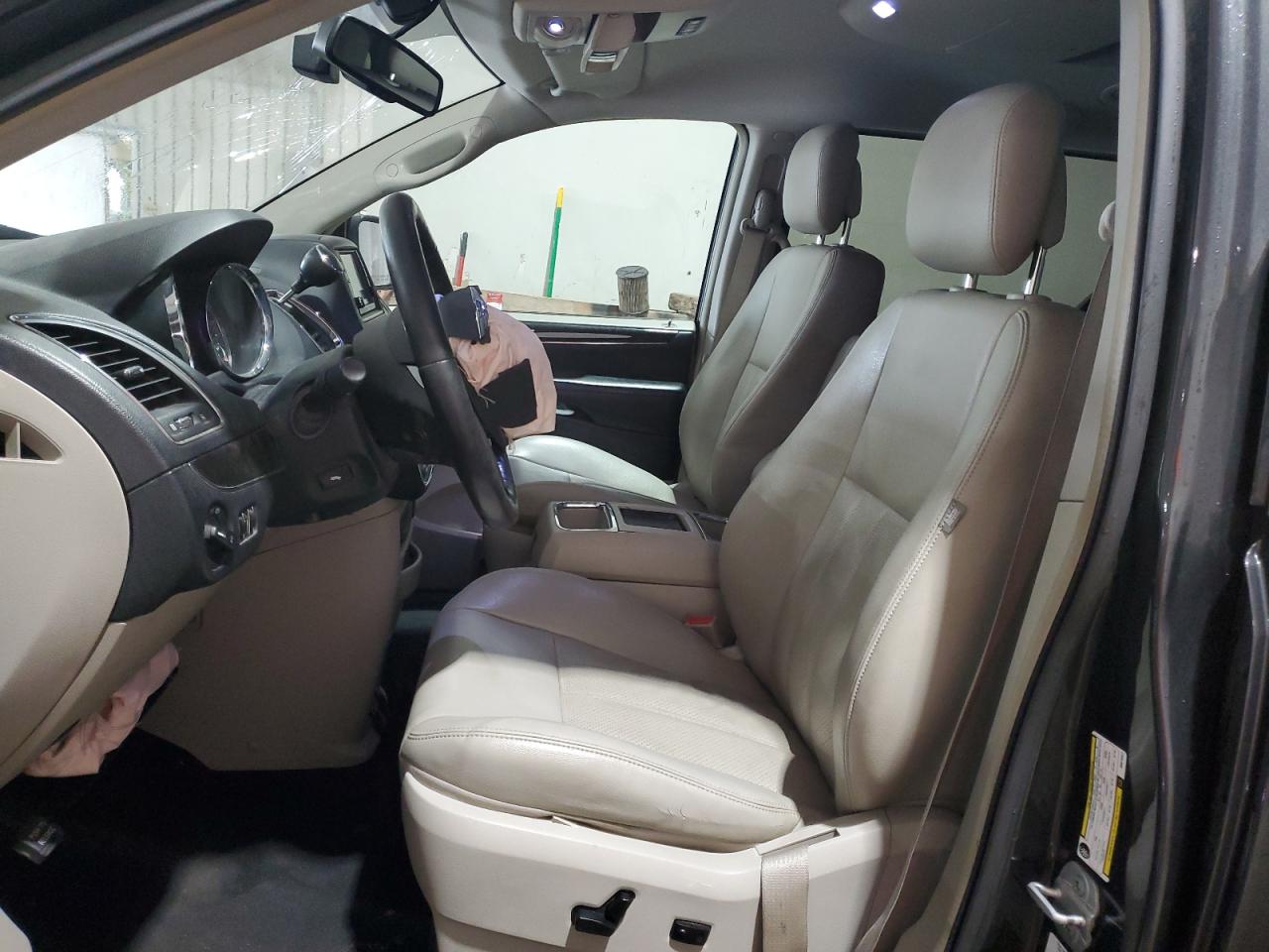 2011 Chrysler Town & Country Touring L VIN: 2A4RR8DG3BR676027 Lot: 58503505
