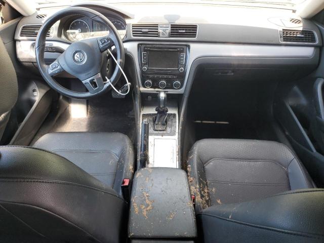  VOLKSWAGEN PASSAT 2012 Biały