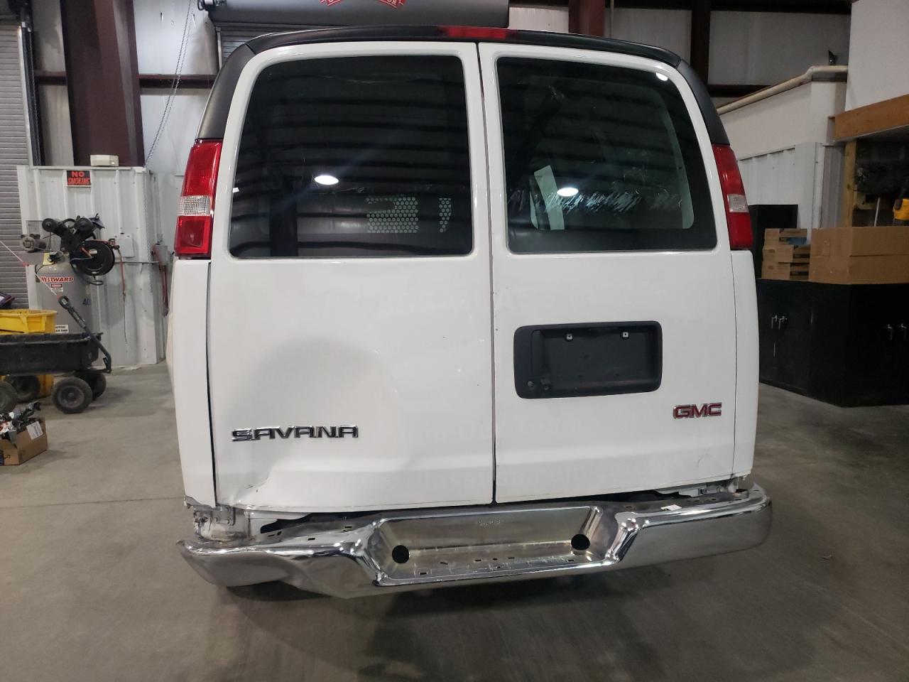 2020 GMC Savana G2500 VIN: 1GTW7AFG7L1181905 Lot: 81882984