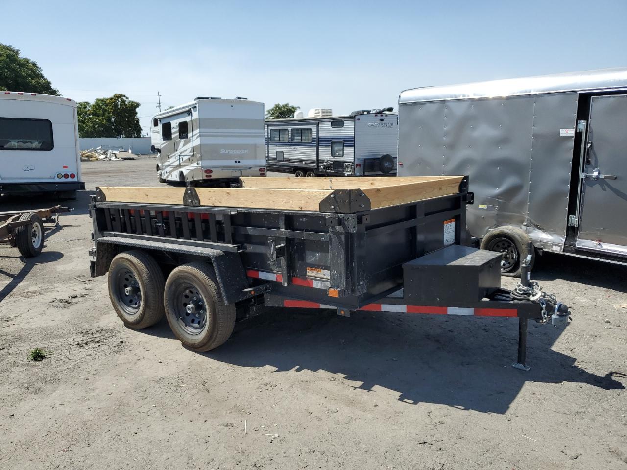 2025 Carry-On 6X10Dlpe10K-Tp Dump Trailer за продажба в Bakersfield, CA - Normal Wear