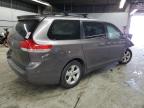 2011 Toyota Sienna Le en Venta en Wheeling, IL - Front End