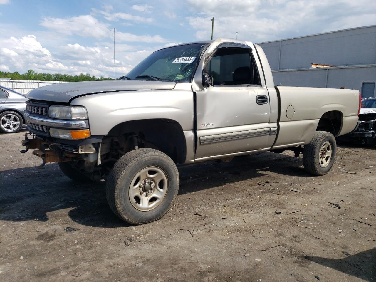 2000 Chevrolet Silverado K1500 for Sale in Fredericksburg, VA - Front End