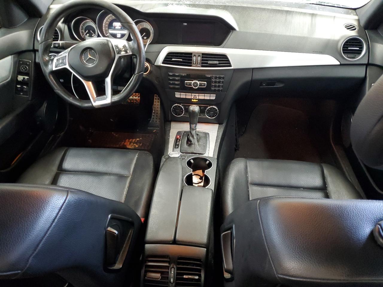2013 Mercedes-Benz C 250 VIN: WDDGF4HB8DA810556 Lot: 56833295