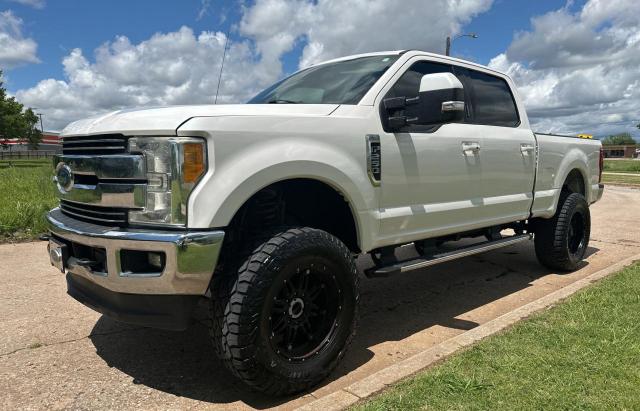 Pickups FORD F250 2017 Biały