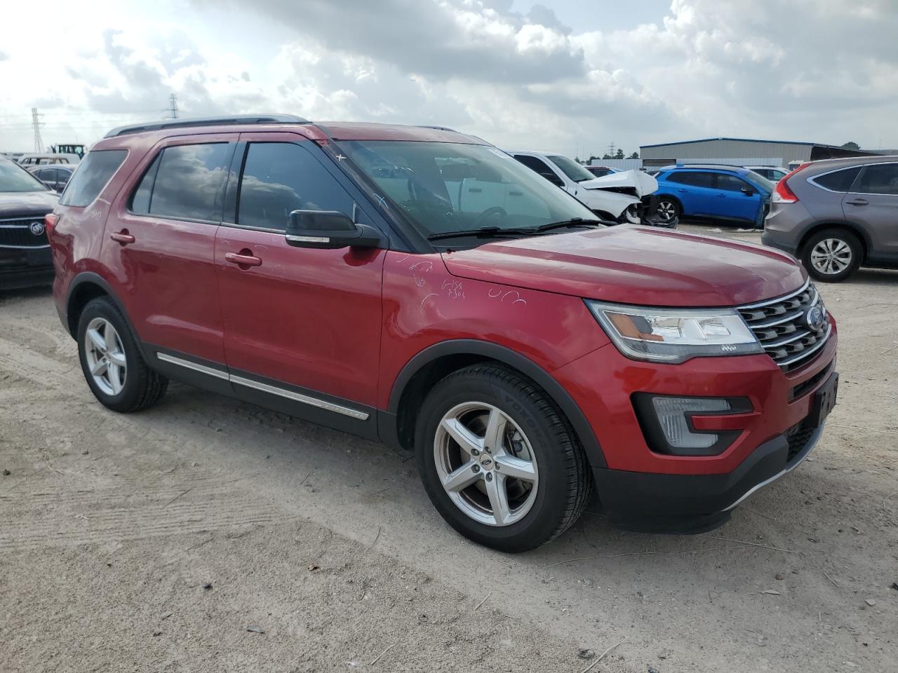 1FM5K7D81HGE37092 FORD EXPLORER 2017