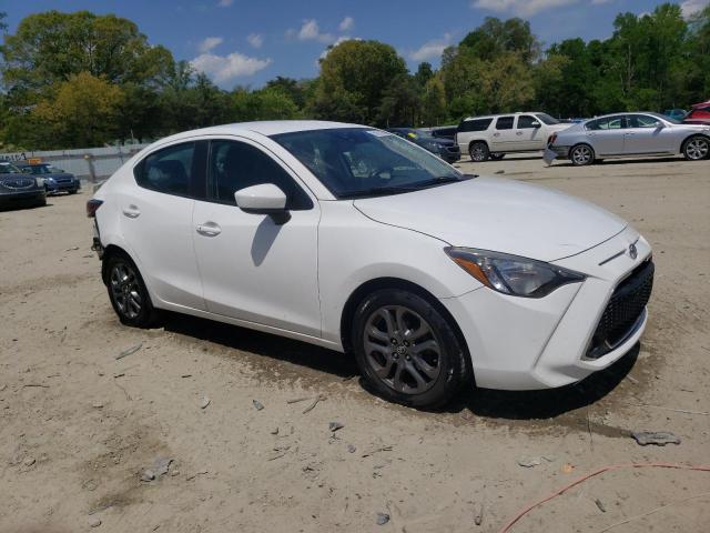  TOYOTA YARIS 2019 Biały
