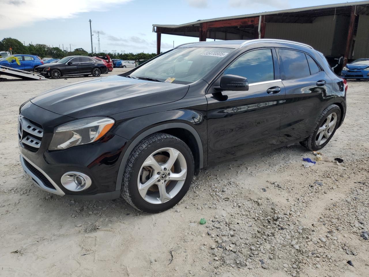 WDCTG4EB5KJ548982 MERCEDES-BENZ GLA-CLASS Photo 1