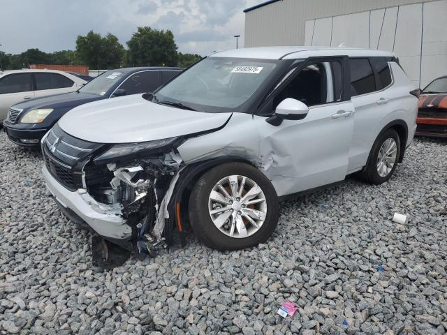  MITSUBISHI OUTLANDER 2025 Білий