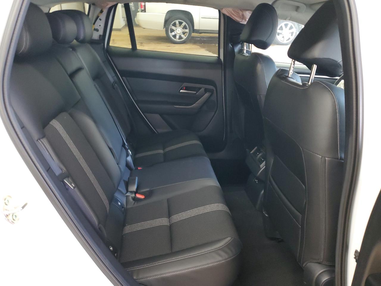 2025 Mazda Cx-50 Preferred VIN: 7MMVABBM8SN318498 Lot: 56998245