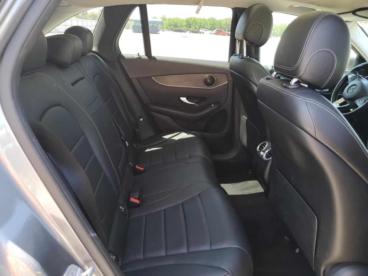 2016 Mercedes-Benz Glc 300 VIN: WDC0G4JB4GF070461 Lot: 57629585