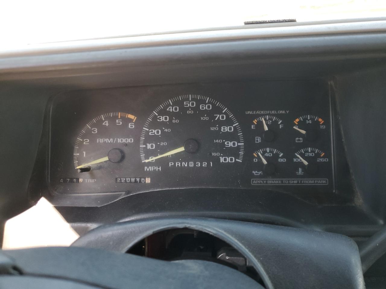 1996 Chevrolet Gmt-400 K1500 VIN: 1GCEK19R9TE186586 Lot: 57350095
