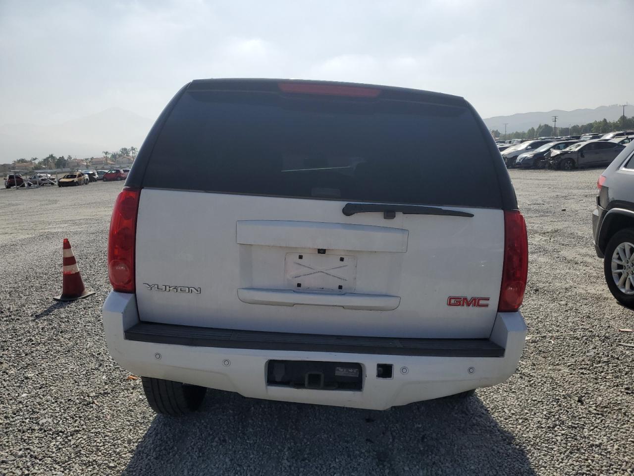 2013 GMC Yukon Sle VIN: 1GKS2AE07DR231873 Lot: 57354555