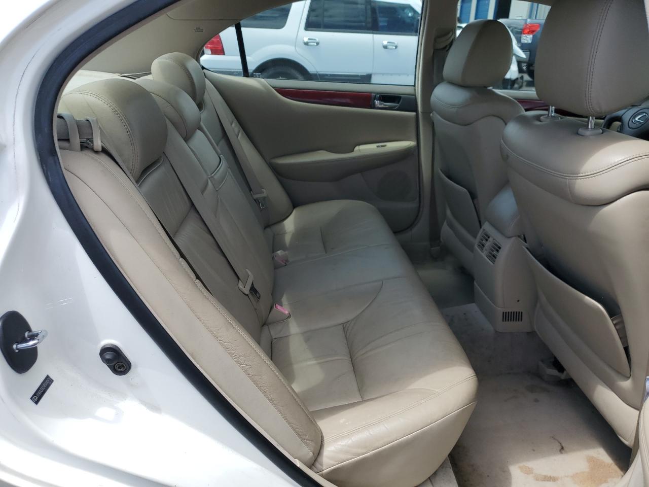 2004 Lexus Es 330 VIN: JTHBA30G245040916 Lot: 56377695