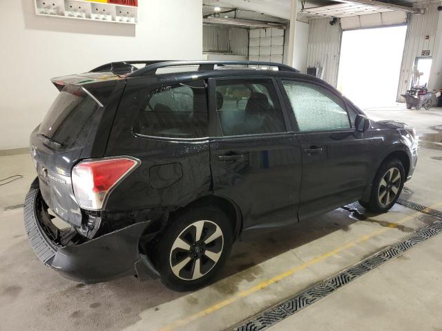  SUBARU FORESTER 2018 Czarny