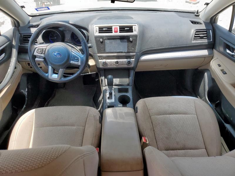  SUBARU OUTBACK 2016 Biały